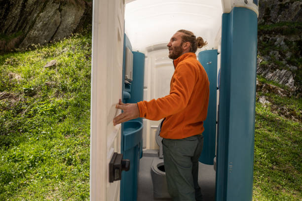 Portable Toilet Options We Offer in New Hempstead, NY